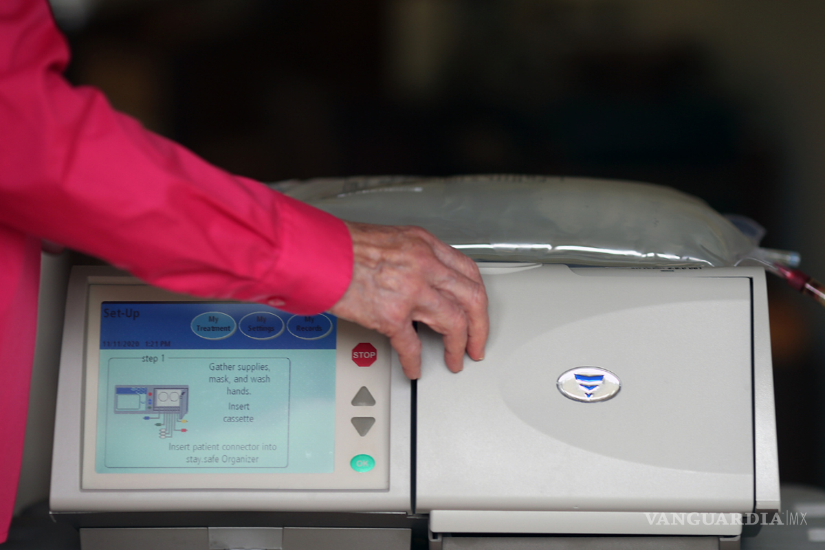 La diálisis puede prolongar la vida de los pacientes de mayor edad, pero no mucho