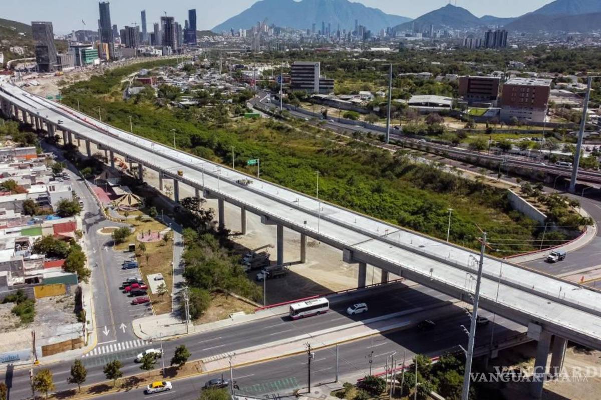 Segundo piso en Morones Prieto en Monterrey beneficia en tiempo y dinero a saltillenses