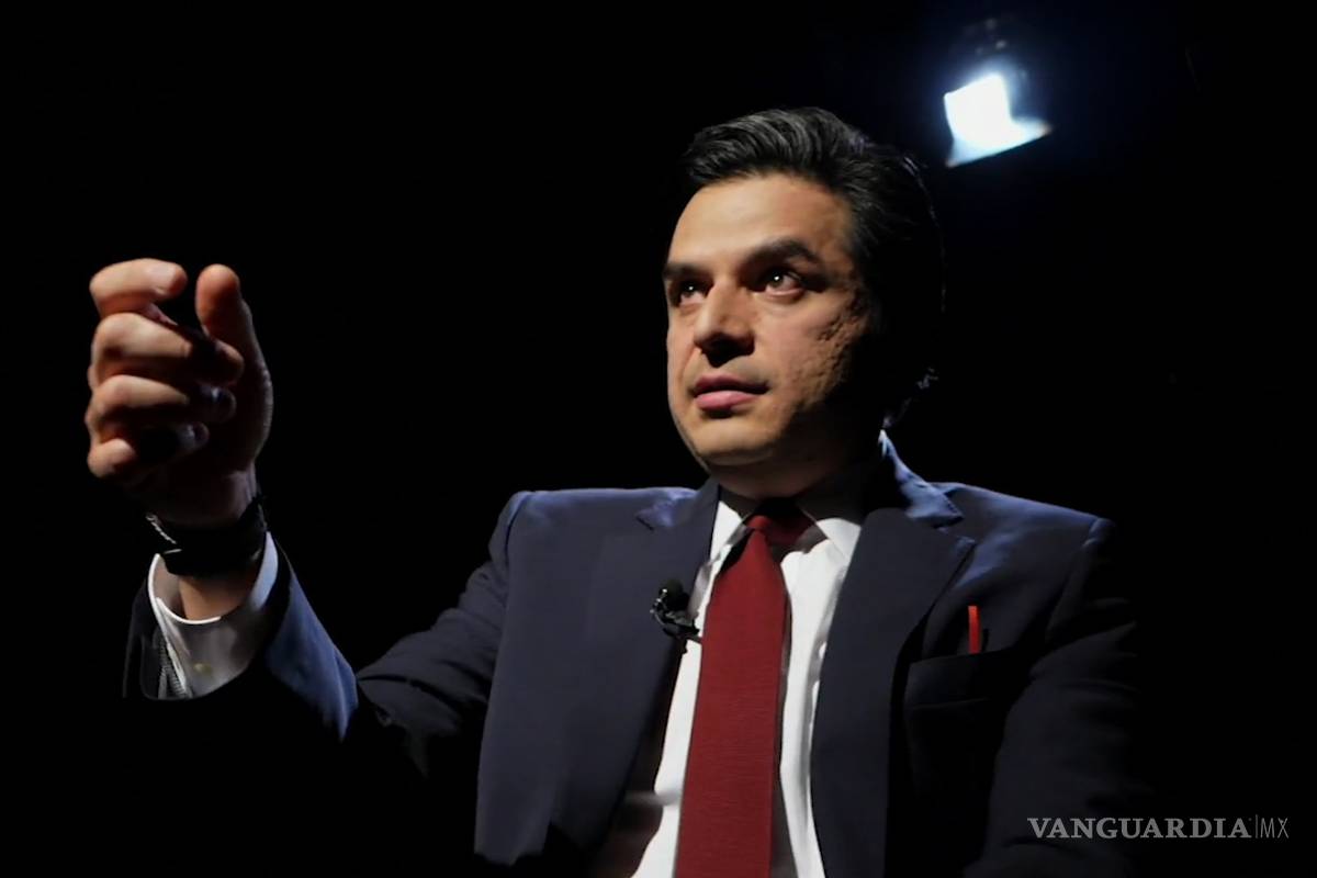 IMSS, relatoría del desastre en cuyo frente va su director