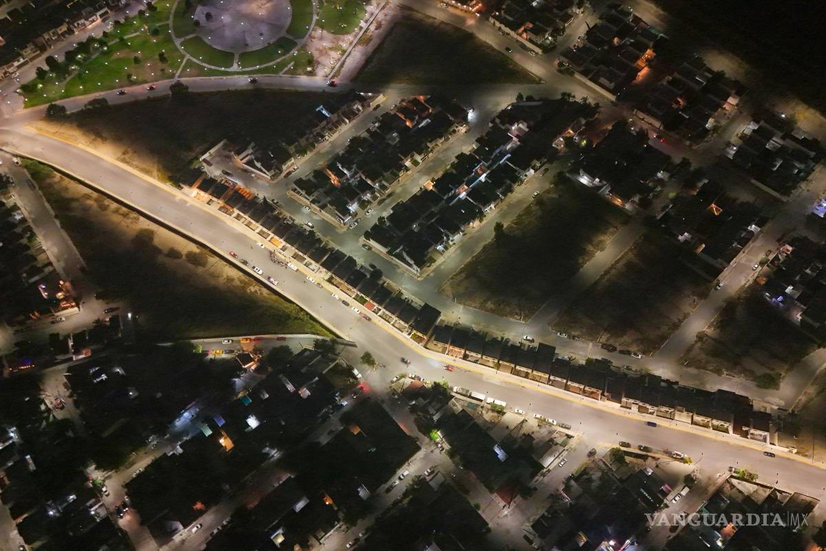 $!El encendido forma parte de un paquete de infraestructura municipal con inversión global de 147 millones de pesos.