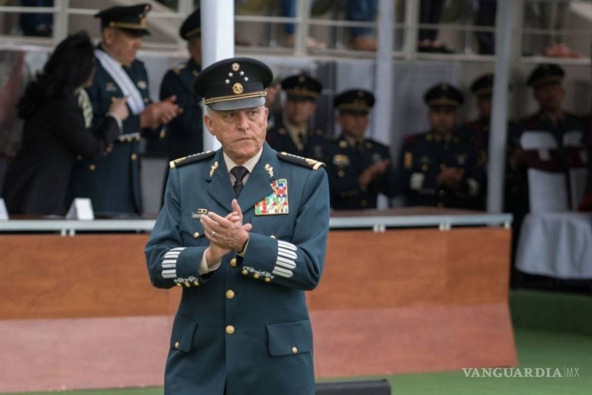 Admite juez amparo que busca reabrir investigación contra Salvador Cienfuegos