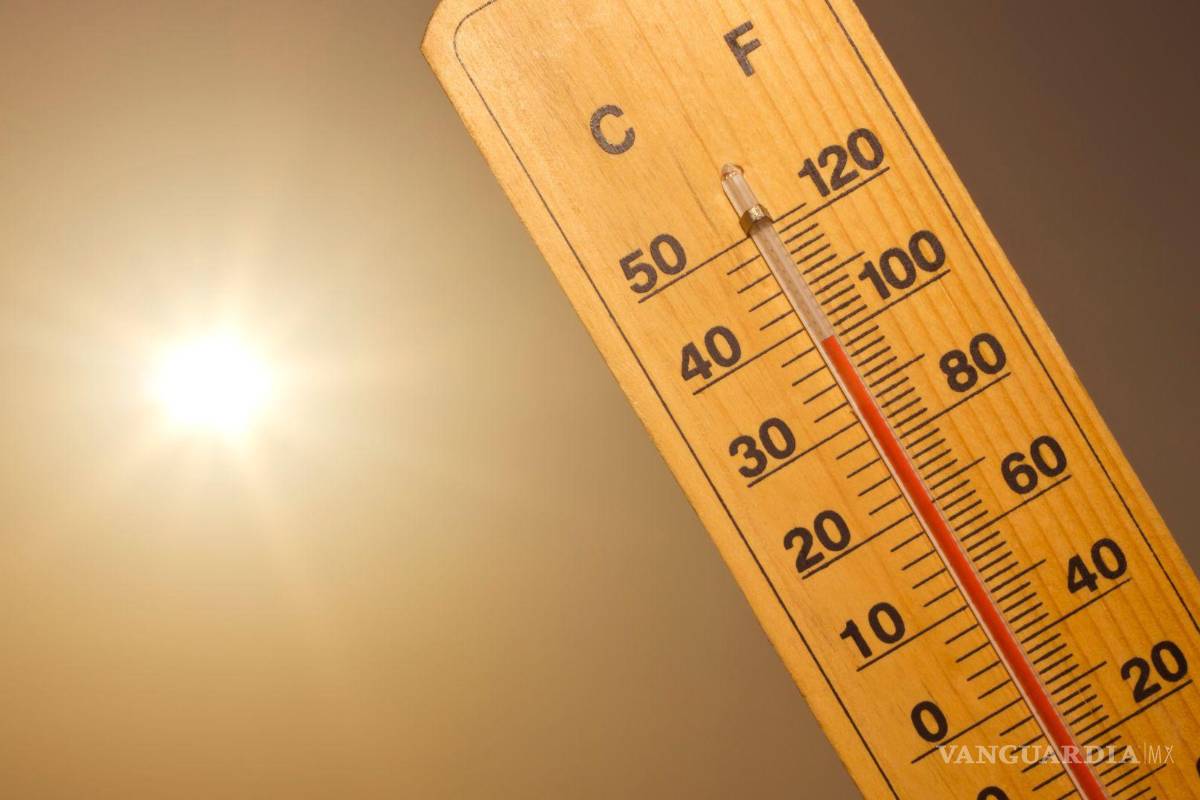 Por ola de calor, Nuevo León analiza suspensión de clases... pero no generalizadas