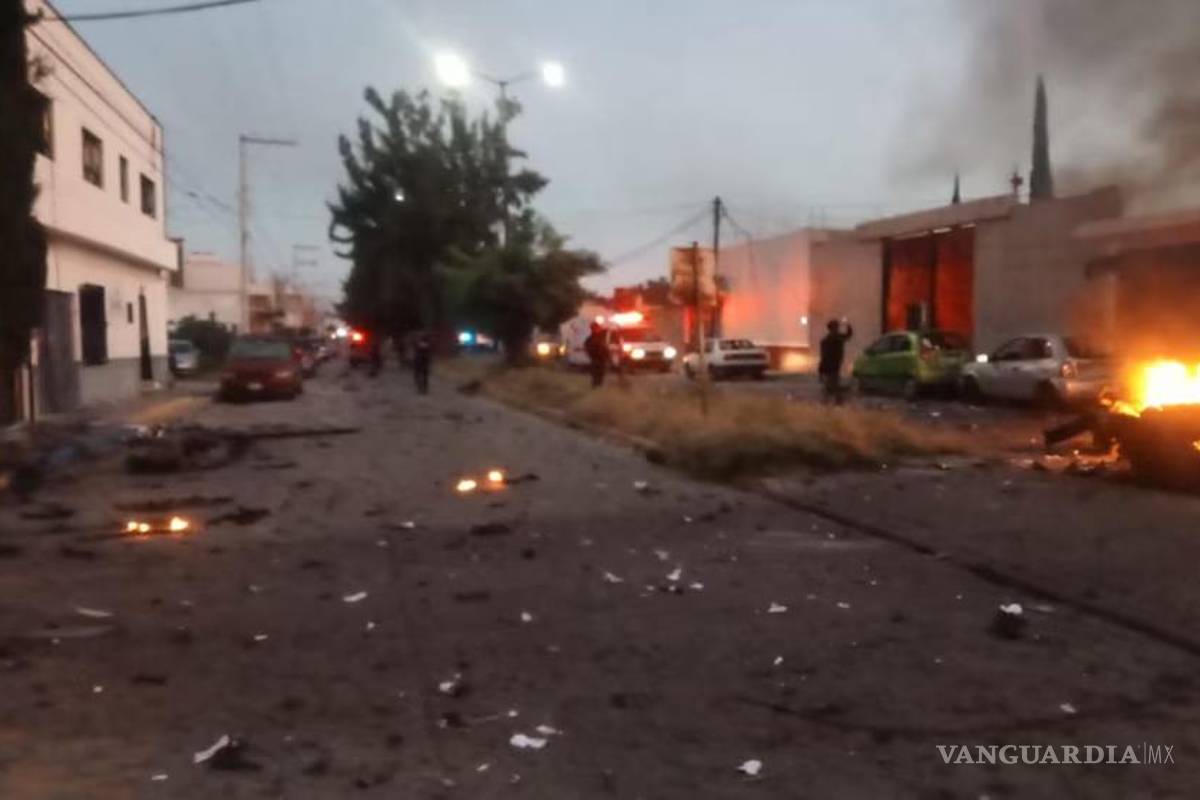 ¡Como en Irak!... Detonan coche bomba frente al edificio de Seguridad Pública de Acámbaro, Guanajuato