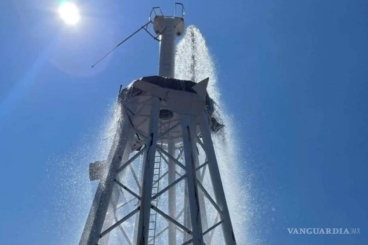 Colapsa tanque elevado de agua a dos días de ser rehabilitado en Puebla; reportan dos muertes