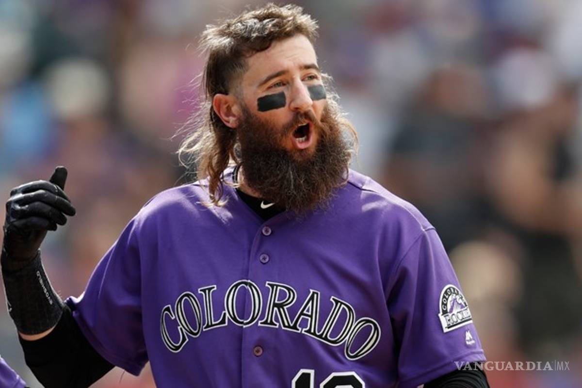 Charlie Blackmon de los Rockies es positivo por coronavirus