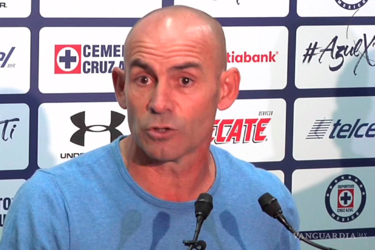 Gesto obsceno fue contra quien insultó a mis hijas: Paco Jémez