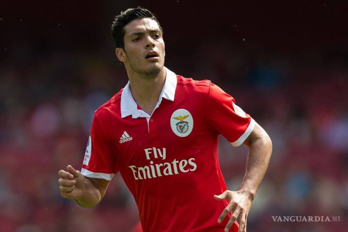Raúl Jiménez anota un golazo y el Benfica gana la Supercopa de Portugal