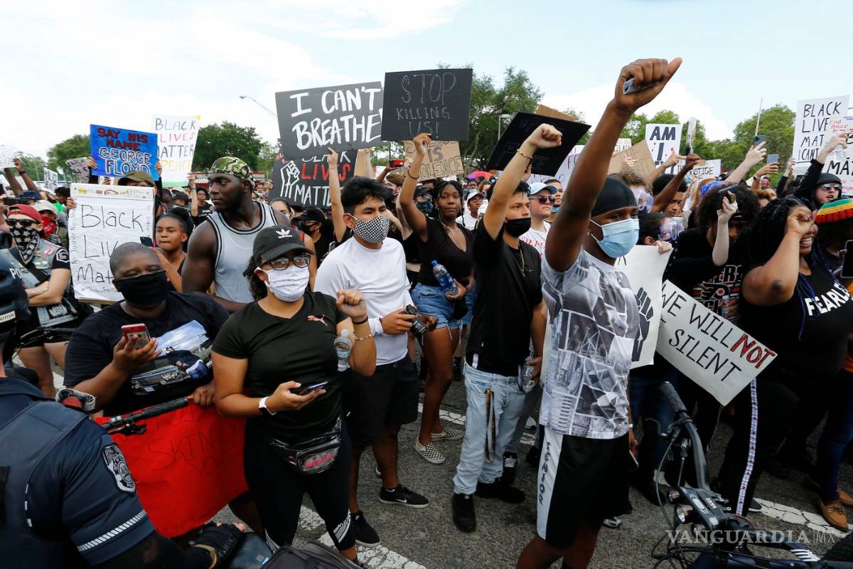 Esperan nuevo pico de contagios de COVID-19 en EU, por protestas masivas