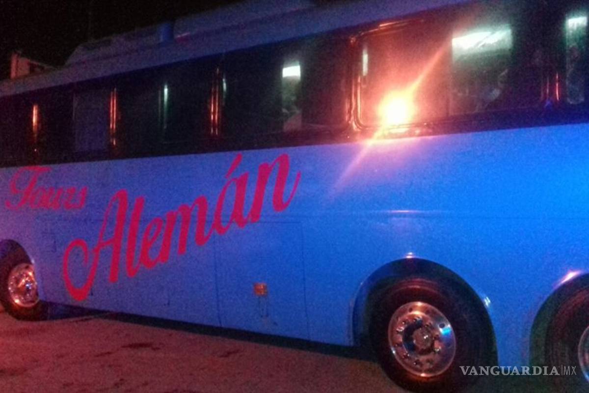 ¡A la porra...! Mandan a fanáticos de Rayados