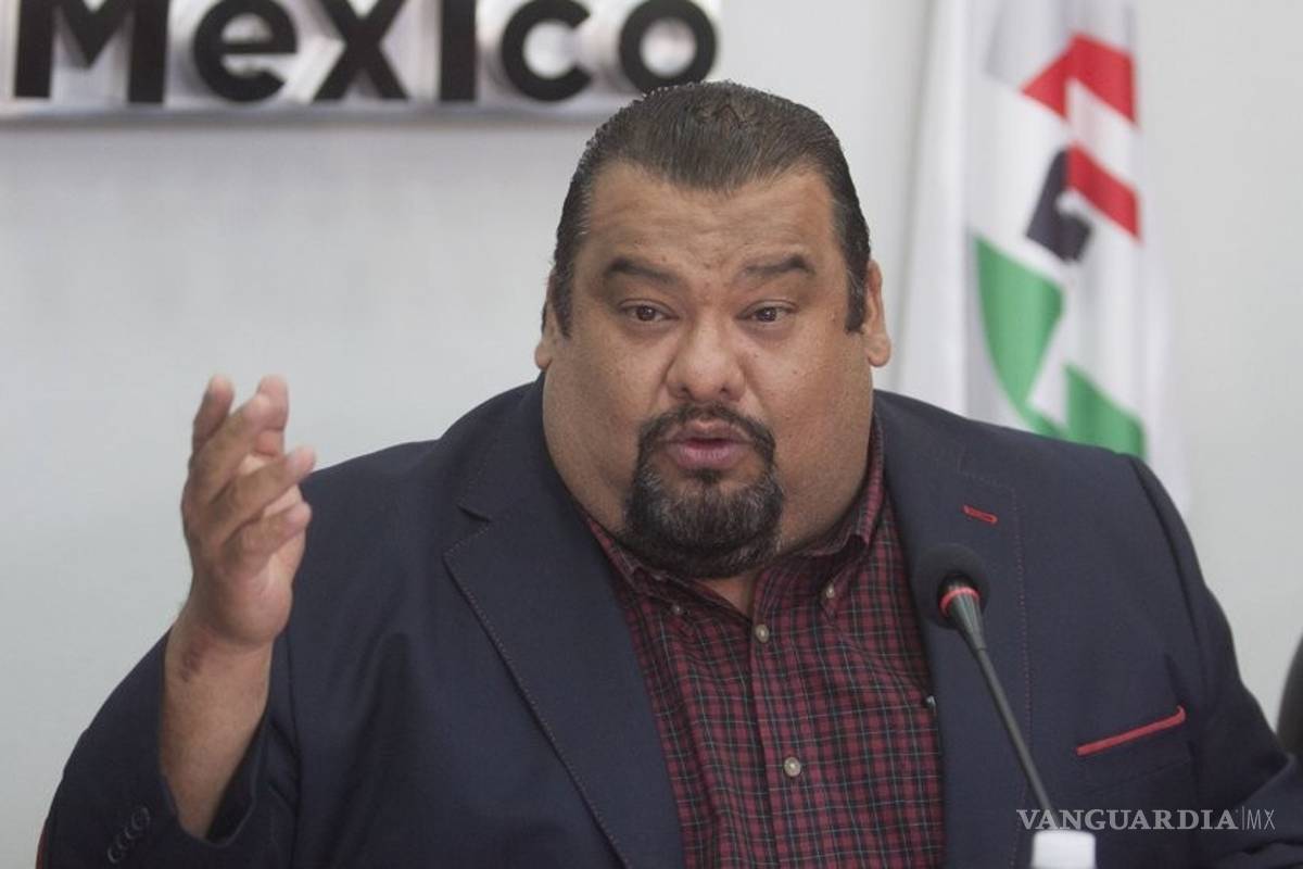 Ordenan capturar al 'Rey de la basura' y a la diputada Sandra Vaca por red de prostitución en el PRI-DF