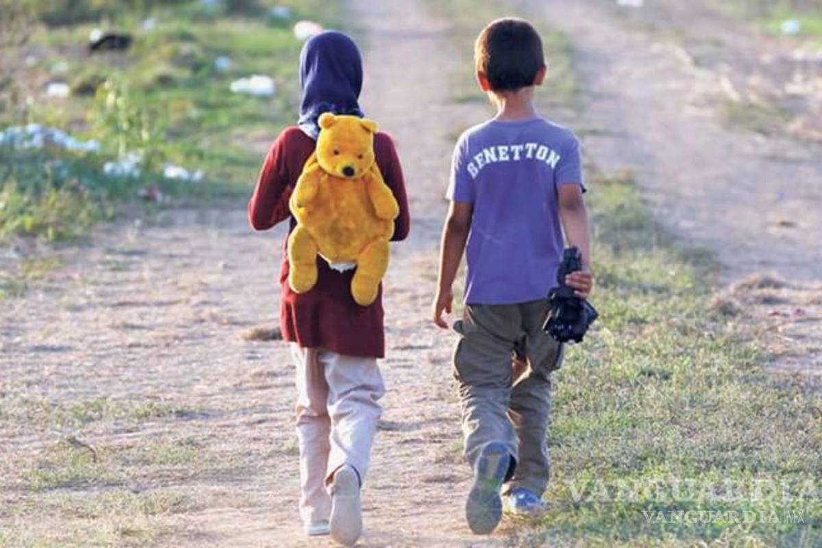 Localizan a niño migrante abandonado por su madre