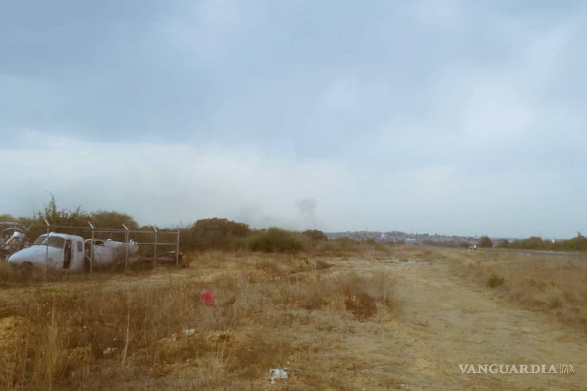 Se desploma avioneta en Atizapán, Edomex, con saldo de una persona muerta