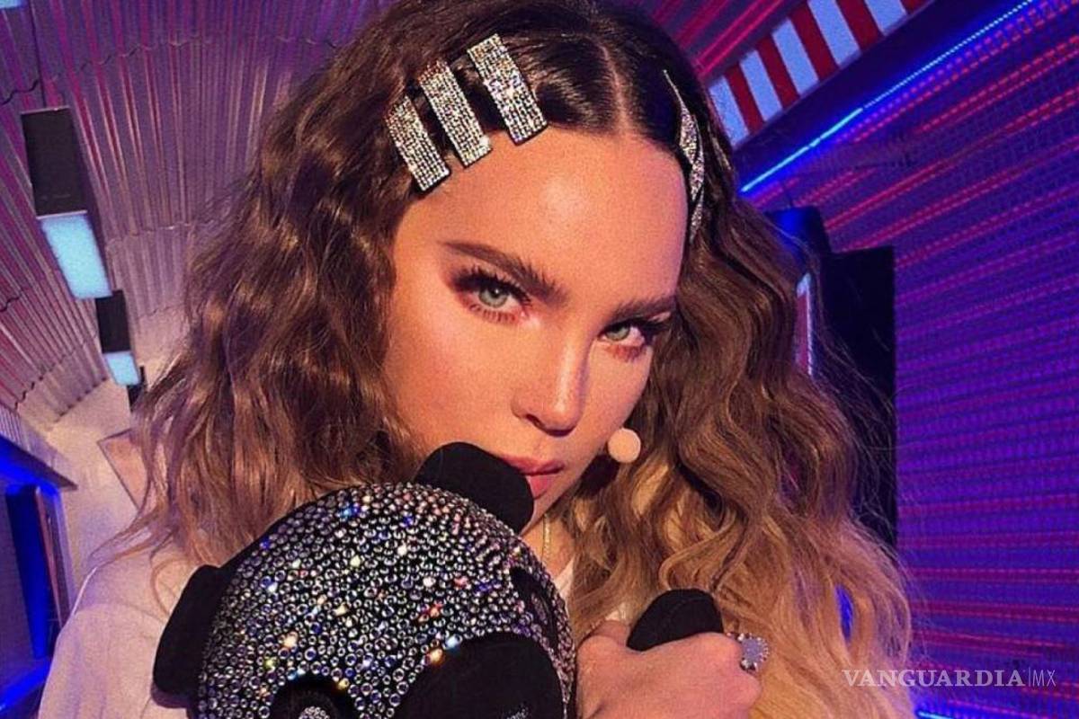 Belinda anuncia que tiene influenza H1N1