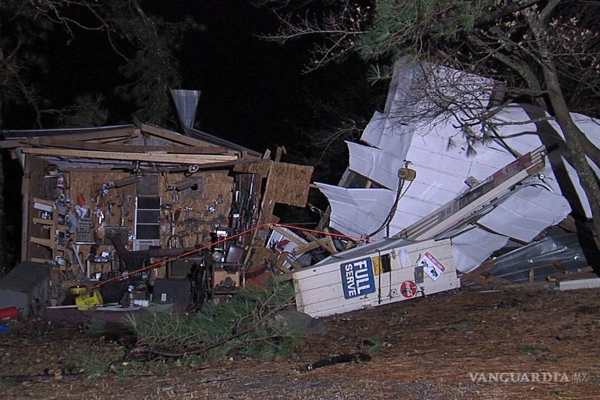 Reportan 3 muertos en Alabama tras paso de tornado
