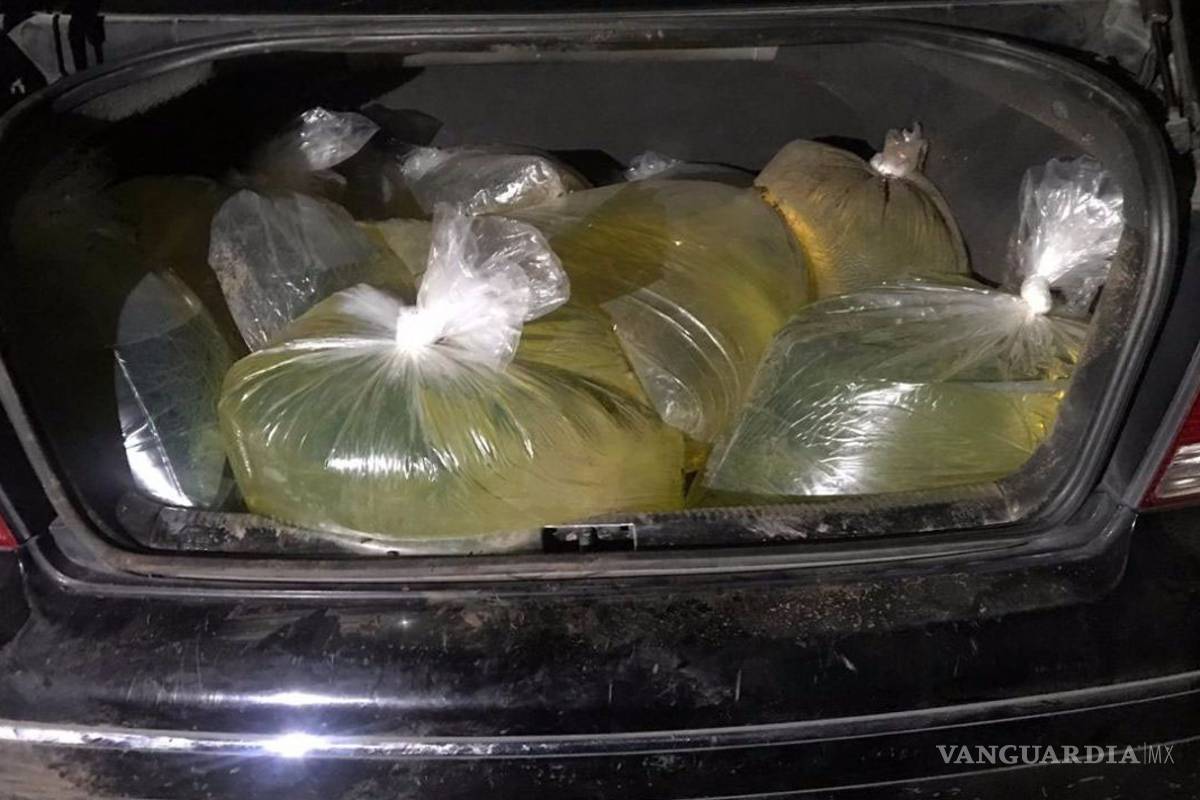 Policía Federal encuentra 20 bolsas de huachicol en Puebla