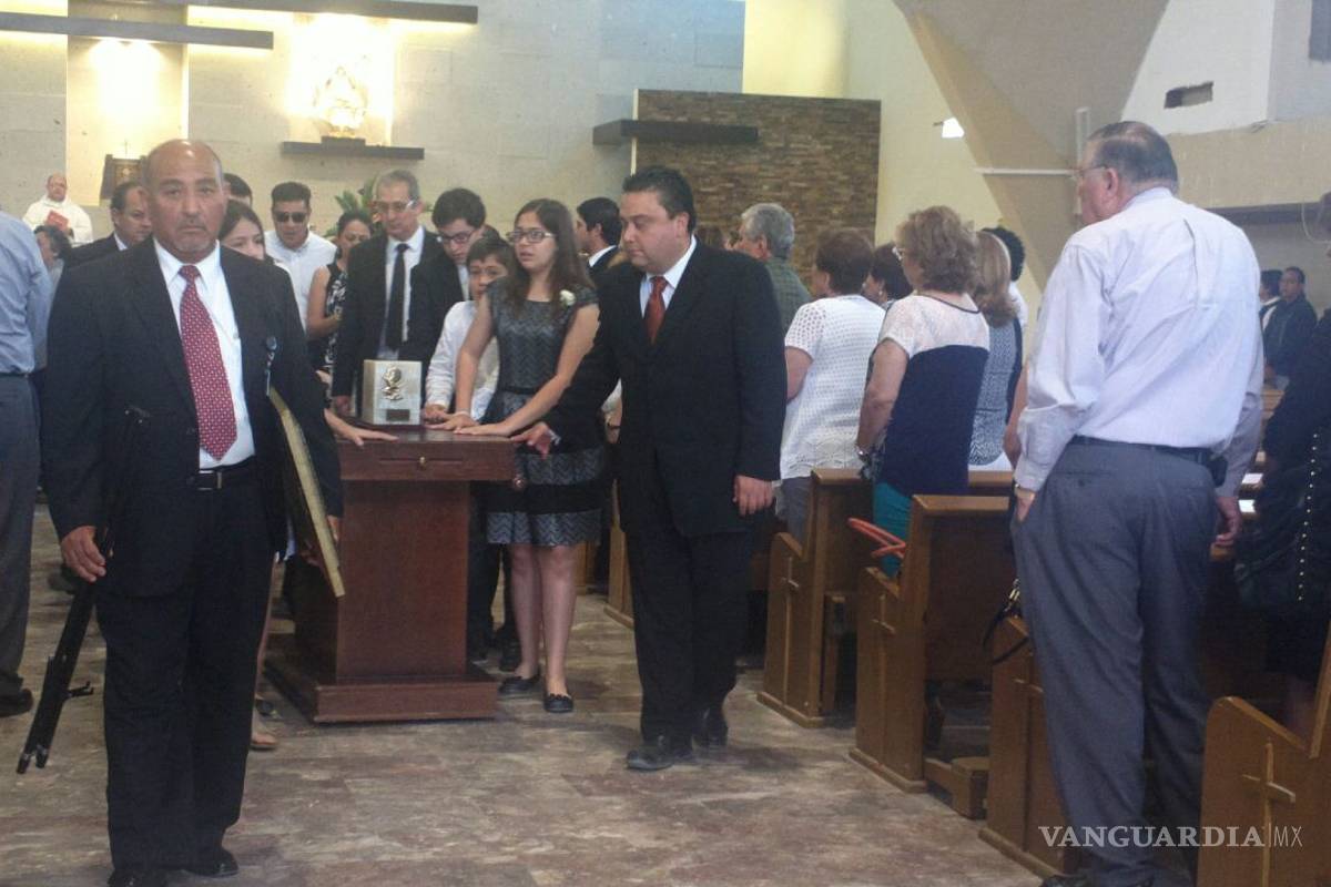 Dan ultimo adiós a Álvaro Pérez Treviño, ex candidato presidencial de 1994