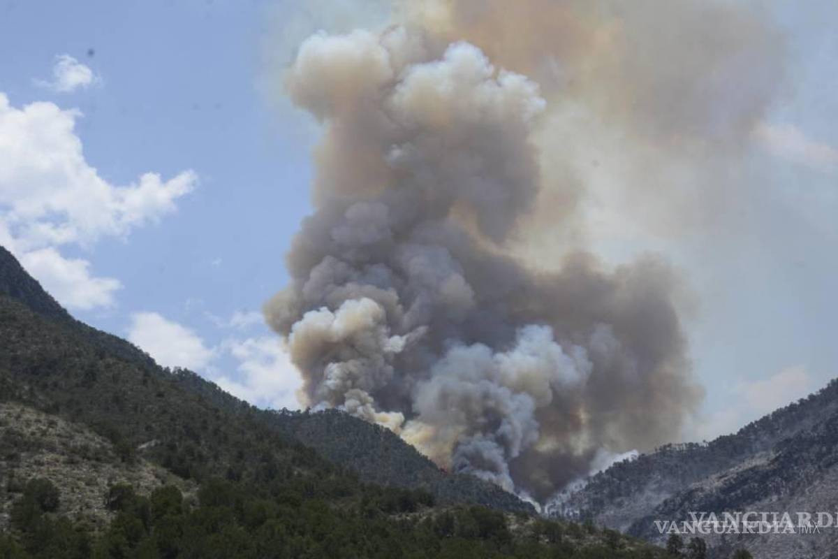 $!En Junio autoridades se mantuvieron en alerta máxima con el semáforo en rojo por el riesgo de que se presentaran más incendios forestales.