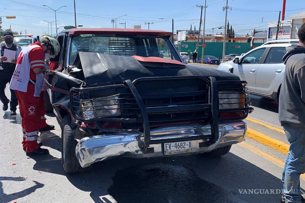 Armados con cuchillos asaltan tienda en colonia Teresitas al sur de Saltillo