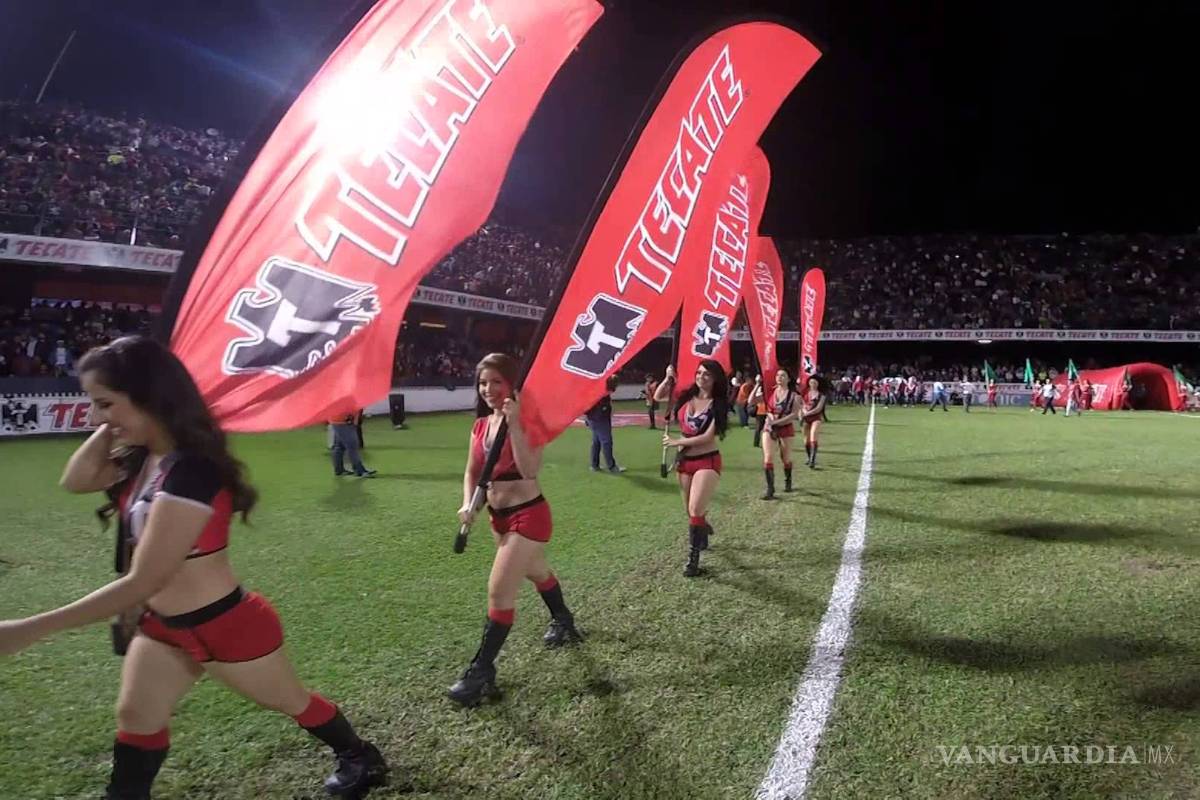 $!Investigan contrato que otorgó Duarte para explotar la marca Tiburones Rojos