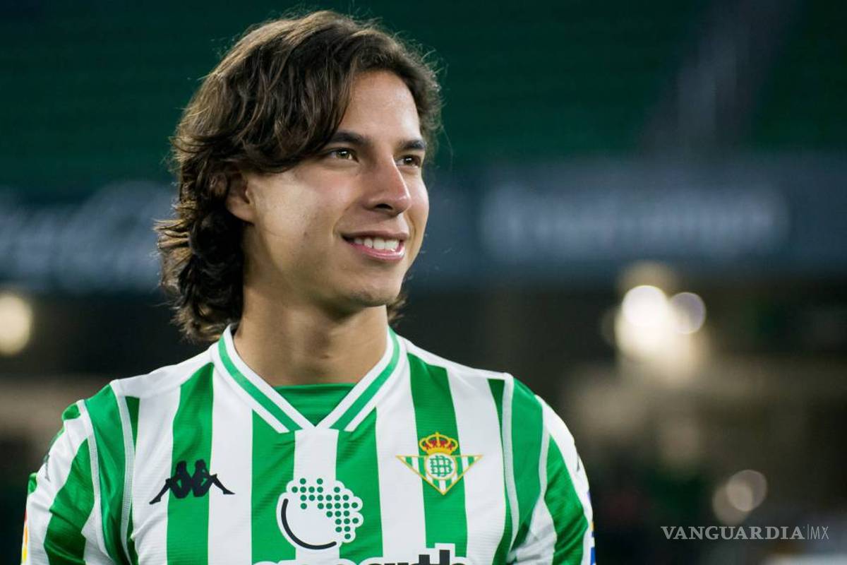 América va por su 'hijo' Diego Lainez a España; lo quiere de regreso