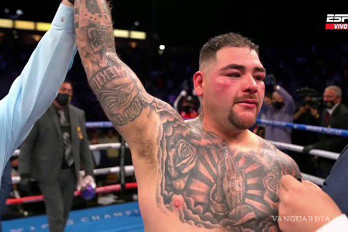 Andy Ruiz ganó unánime una guerra de 12 rounds a Chris Arreola