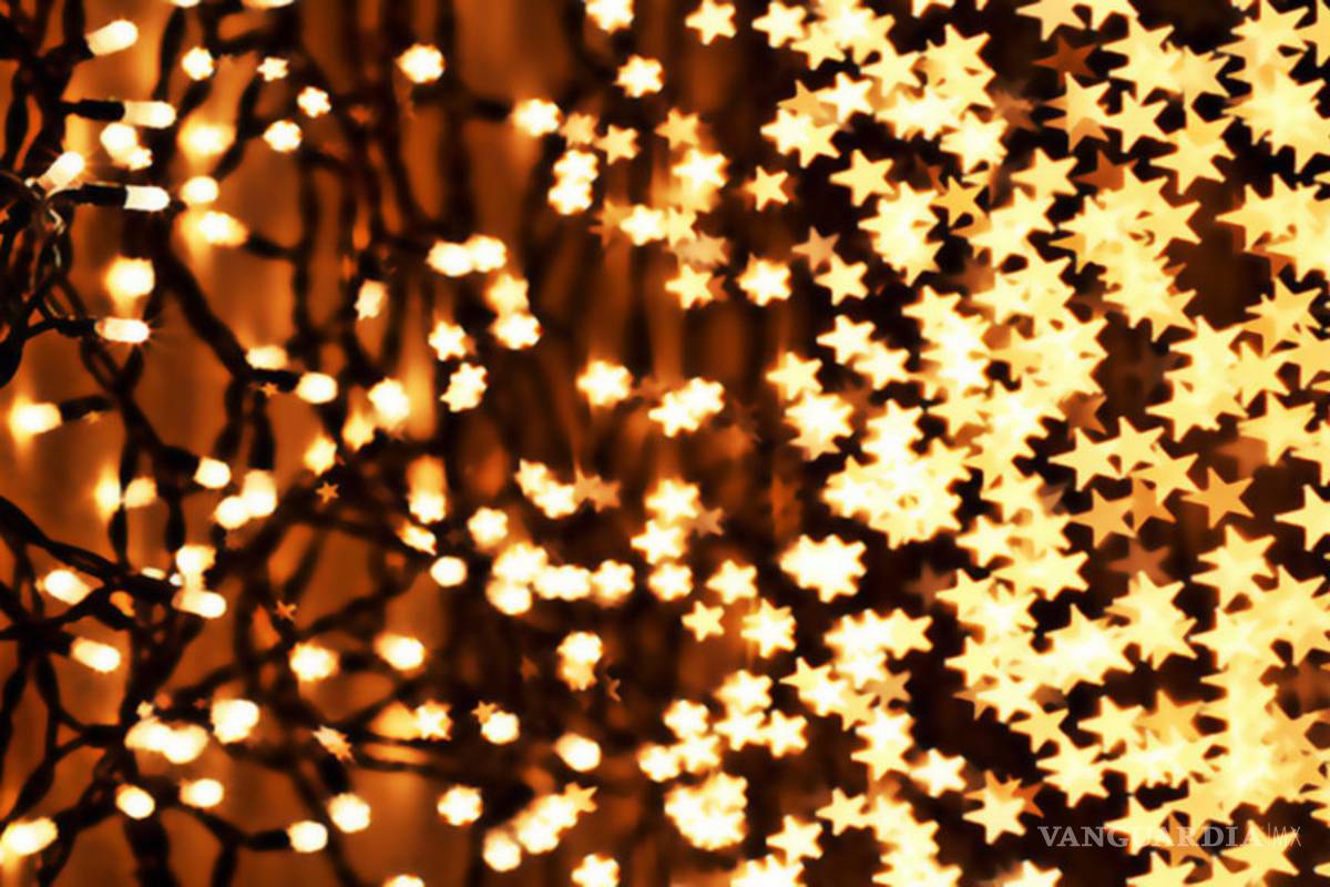 ¡Cuidado con las luces navideñas!