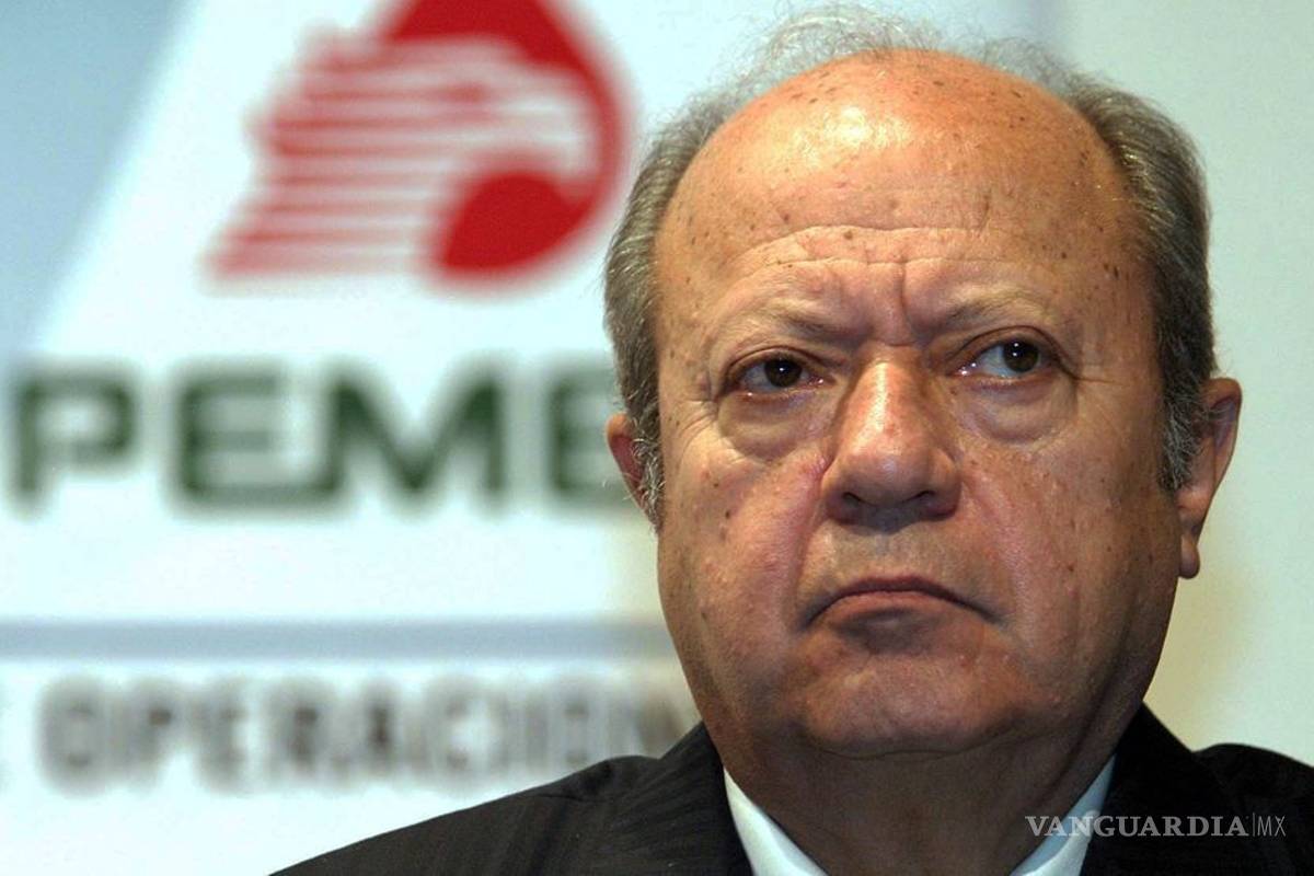 ¡Que no quede huella!... Romero Deschamps saca en camiones archivos y muebles del sindicato, alertan petroleros