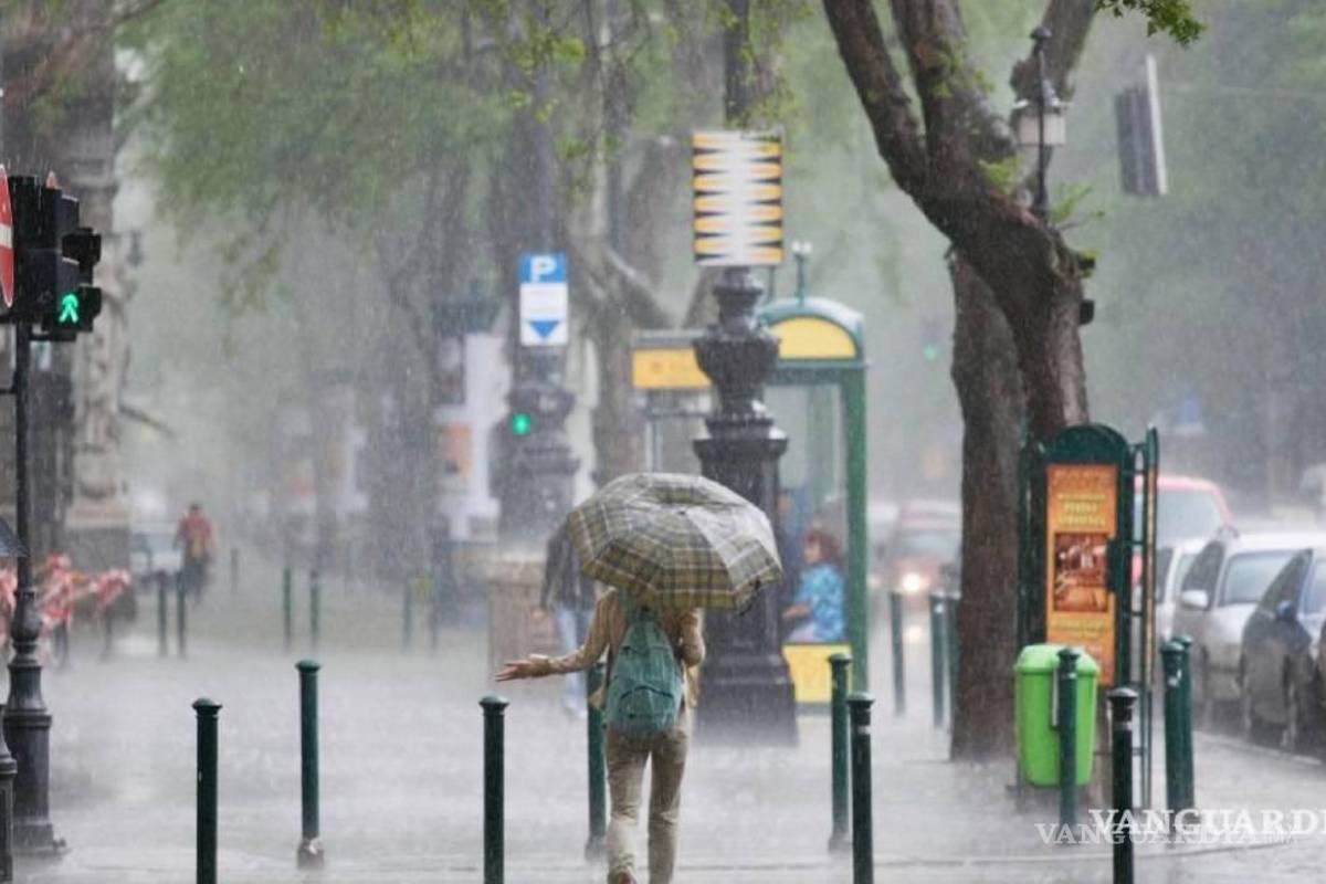 Prepárese... ¿Se aproxima Frente Frío fuera de Temporada a México? Anticiclón y Canales de Baja Presión azotarán con fuertes lluvias, granizadas, temperaturas de hasta 50 grados, torbellinos y Surada