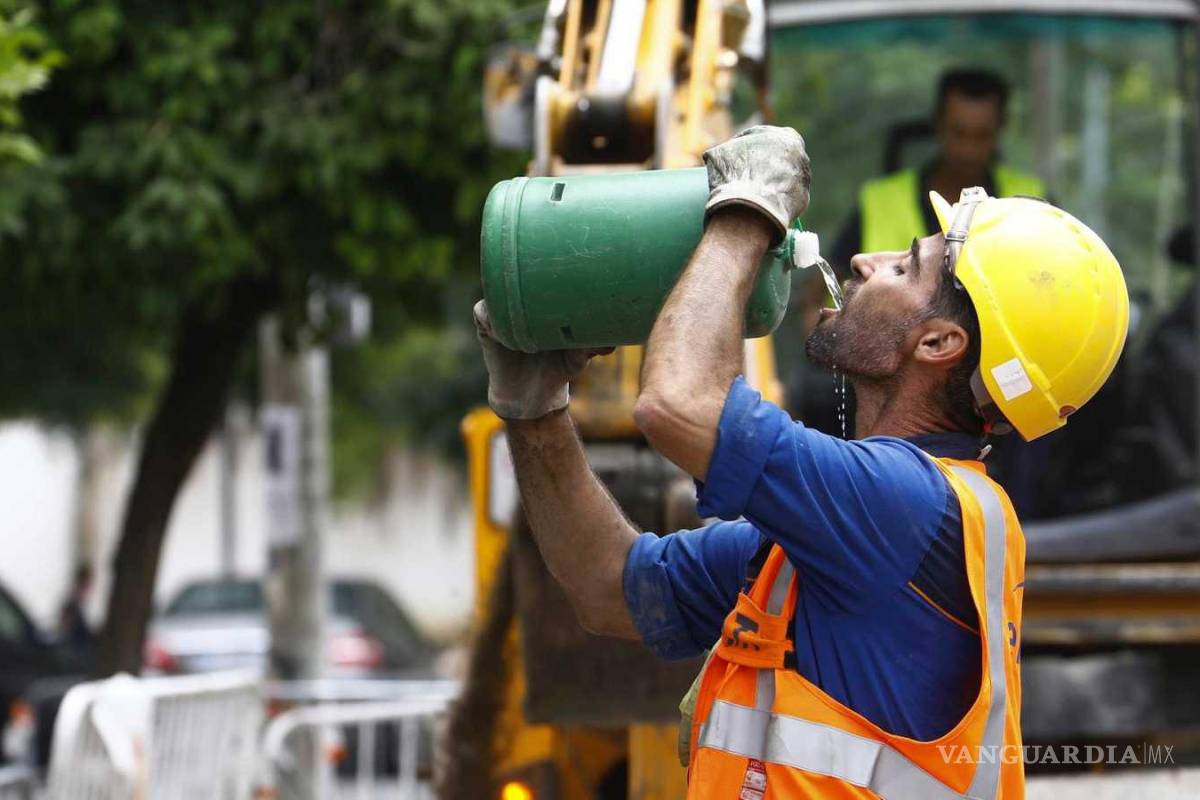 Empresas de la Región Sureste de Coahuila protegen del calor a sus trabajadores
