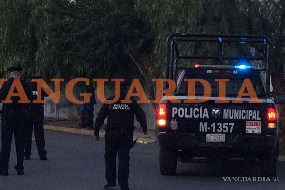 Joven se cuelga en árbol en calle de colonia República Oriente en Saltillo; es el suicidio numero 103