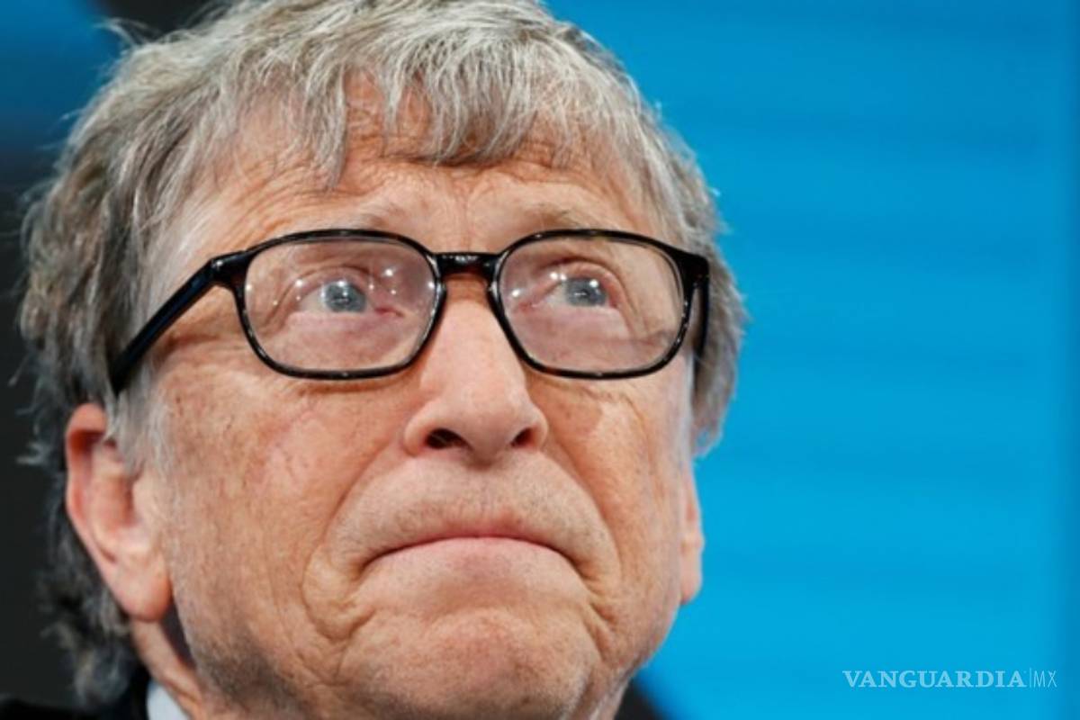 Desearía haber hecho más para advertir sobre el COVID-19: Bill Gates