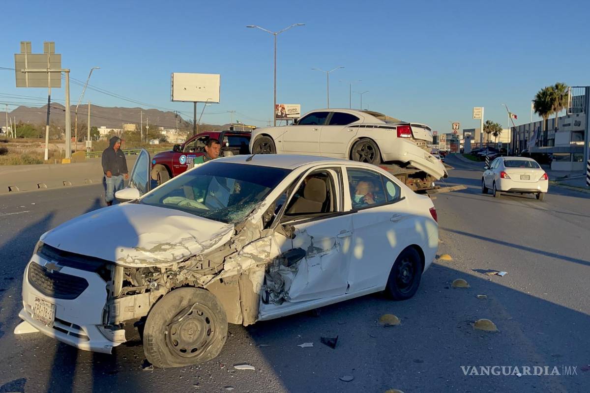 Tres personas resultaron lesionadas en un percance vial al norte de Saltillo