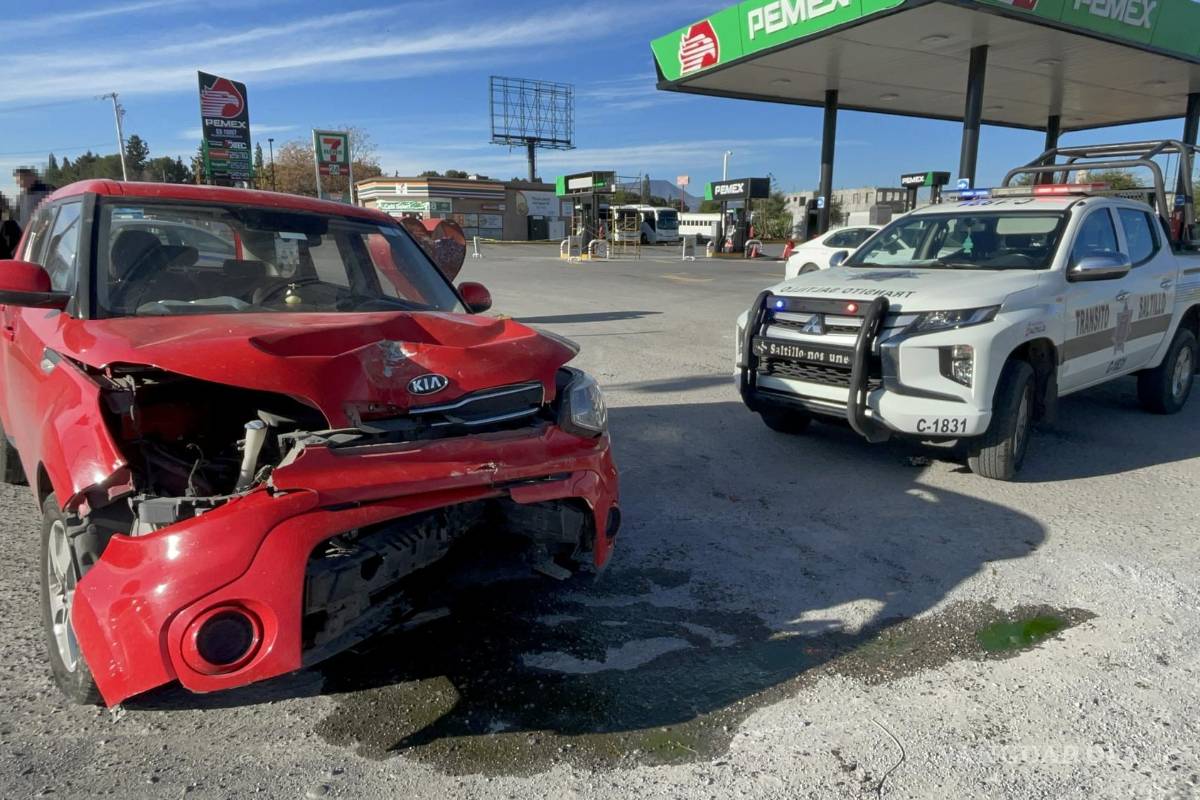 Se estrella contra un árbol tras sufrir una crisis convulsiva en Saltillo