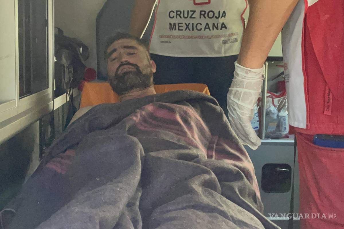 Apuñala a estadounidense y alega defensa propia; la habría intentado asfixiar