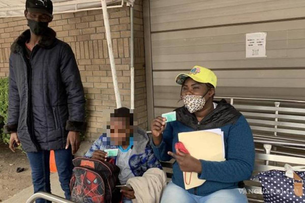 Entrega INM en Saltillo tarjetas de residencia temporal