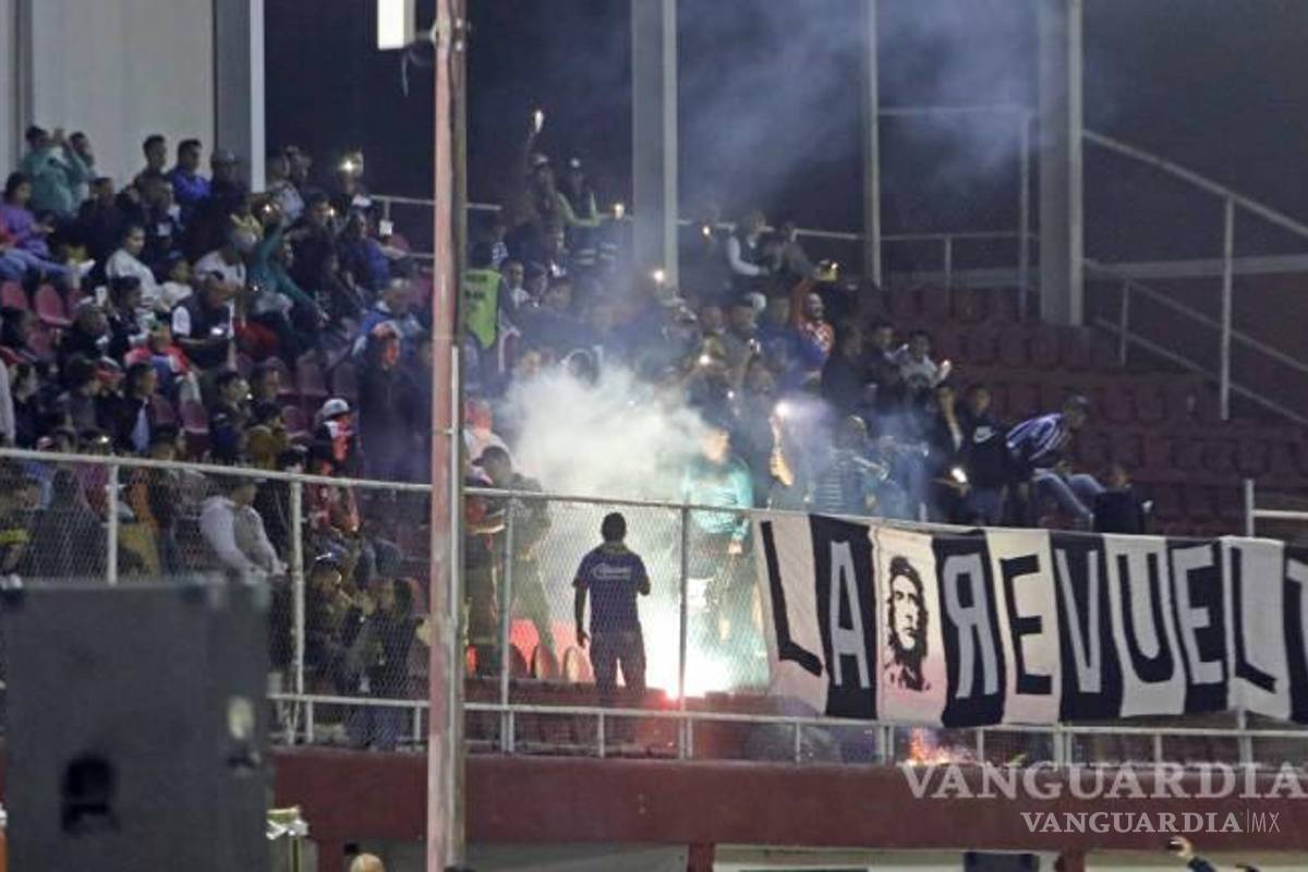 ‘En el Estadio Olímpico de Saltillo la seguridad es nula’; señala el grupo de animación conocido como ‘La Revuelta’