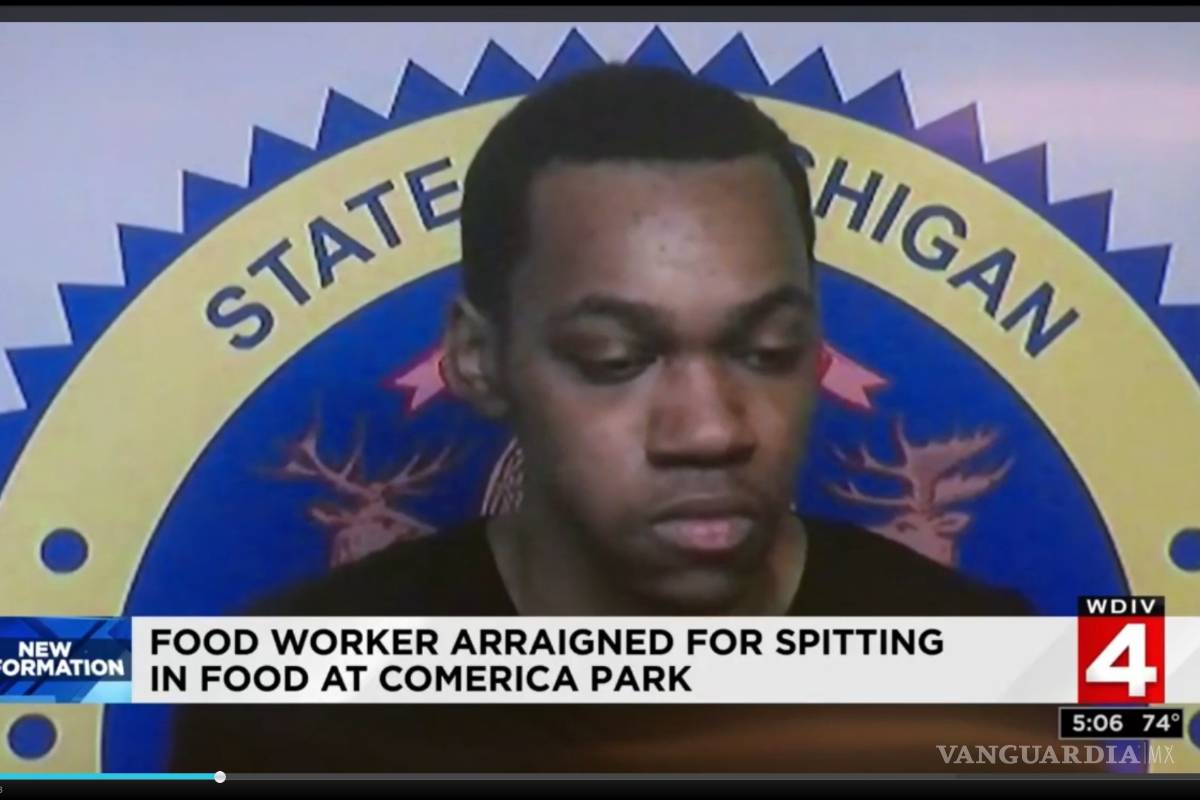 A punto de ir a la cárcel el empleado que escupió a un pizza que iba a vender en estadio de los Tigres de Detroit
