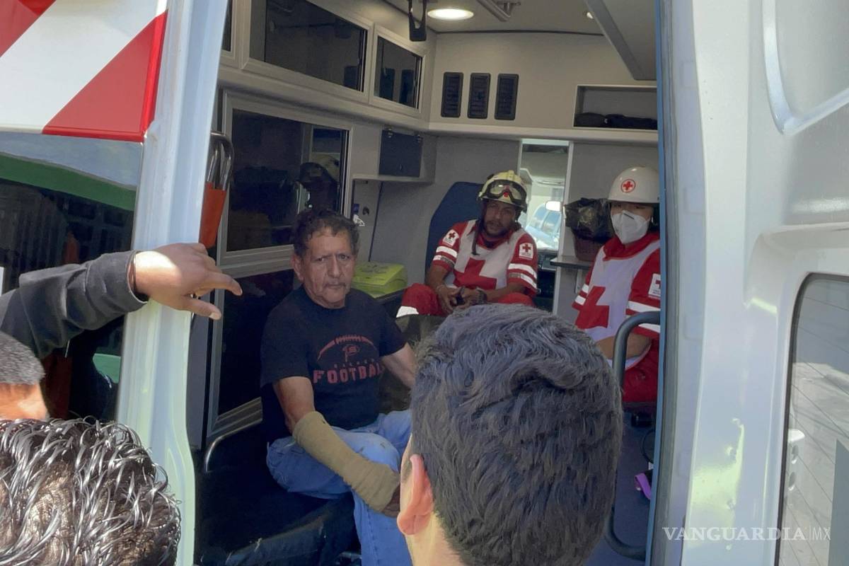 Saltillo: motociclista de 64 años resulta lesionado tras ser impactado por camioneta en la Vista Hermosa