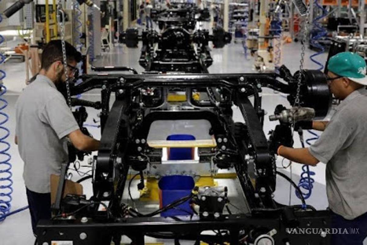 Producción automotriz registra primer mes positivo desde inicio de pandemia