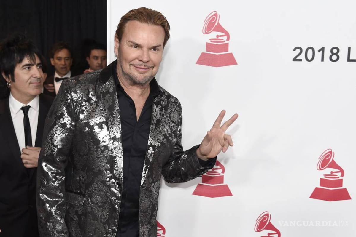 Fher de Maná casi muere durante cirugía estética