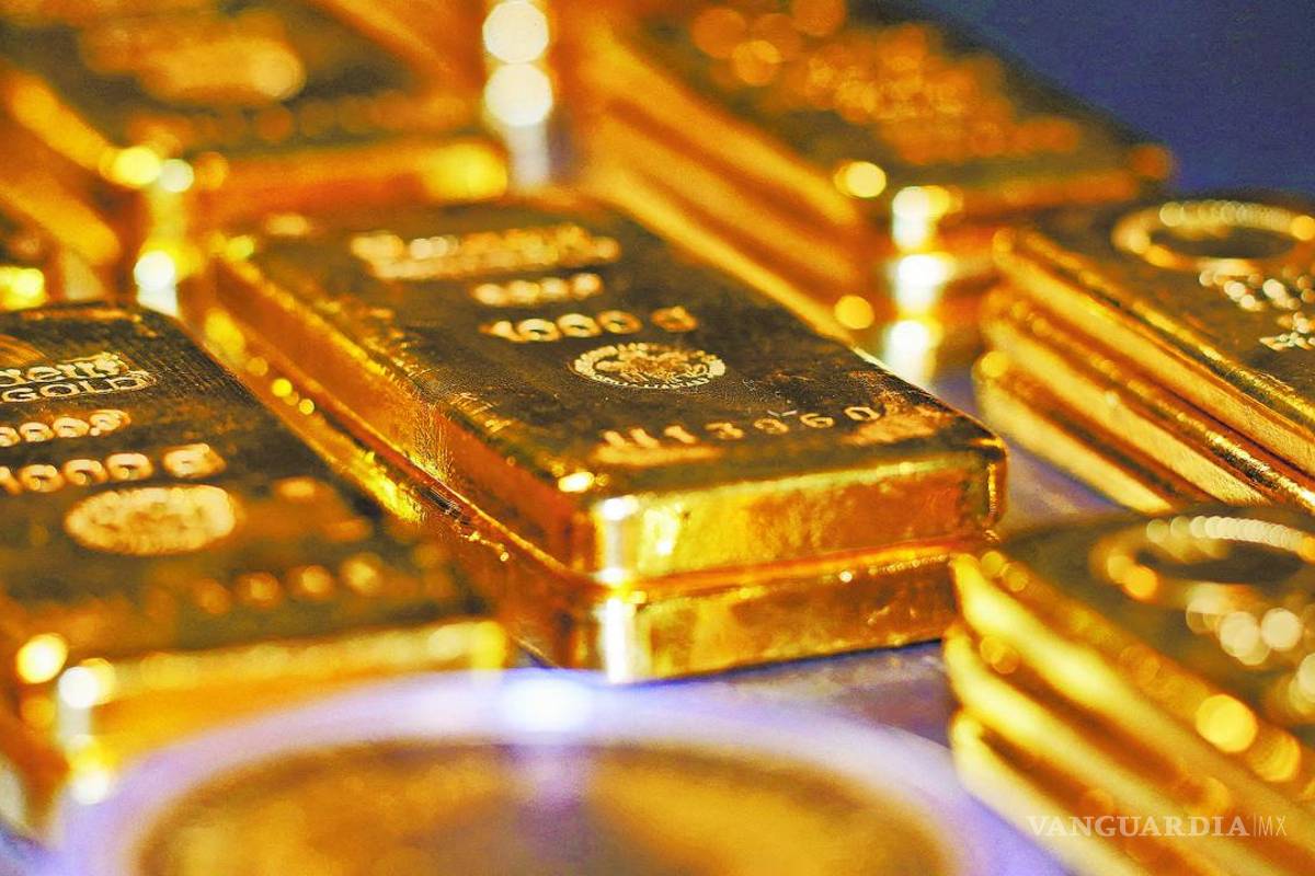 Precio del oro, el refugio seguro, cae por debajo de los 3 mil 400 por onza