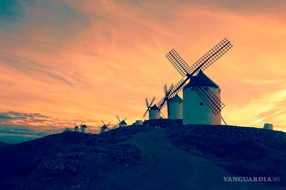 ¡Que son molinos, no gigantes! El recorrido del Quijote por España