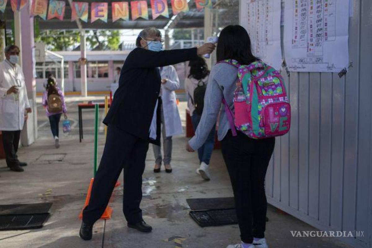 En este regreso a clases no será necesario comprar útiles escolares ni usar uniformes