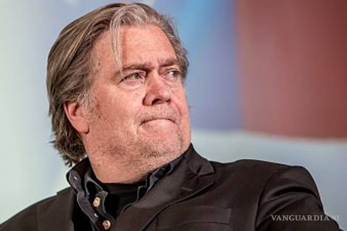 Steve Bannon se declara inocente de fraude ligado a muro fronterizo