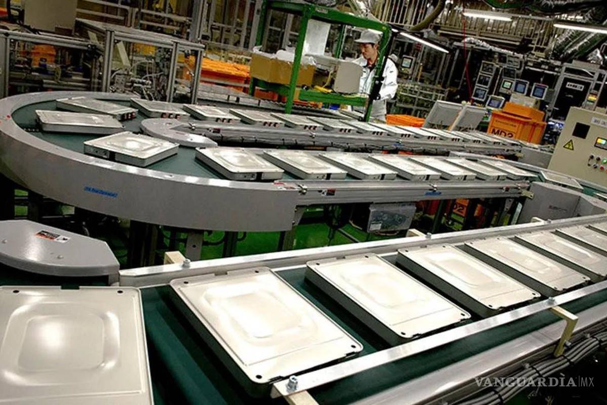 Destaca industria de autopartes construcción de productora de baterías de litio en Coahuila