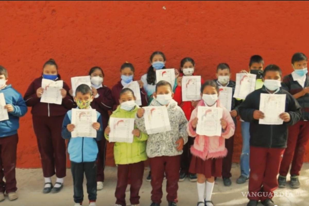 Saltillo: Niños de ejidos piden a Santa patrullas y tractores para ayudar a su comunidad, y computadoras para poder estudiar