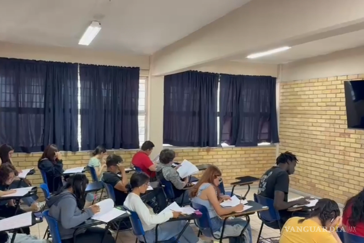 Aplican examen de admisión para Licenciatura en la UAdeC; solo será aceptado el 49.4% de aspirantes