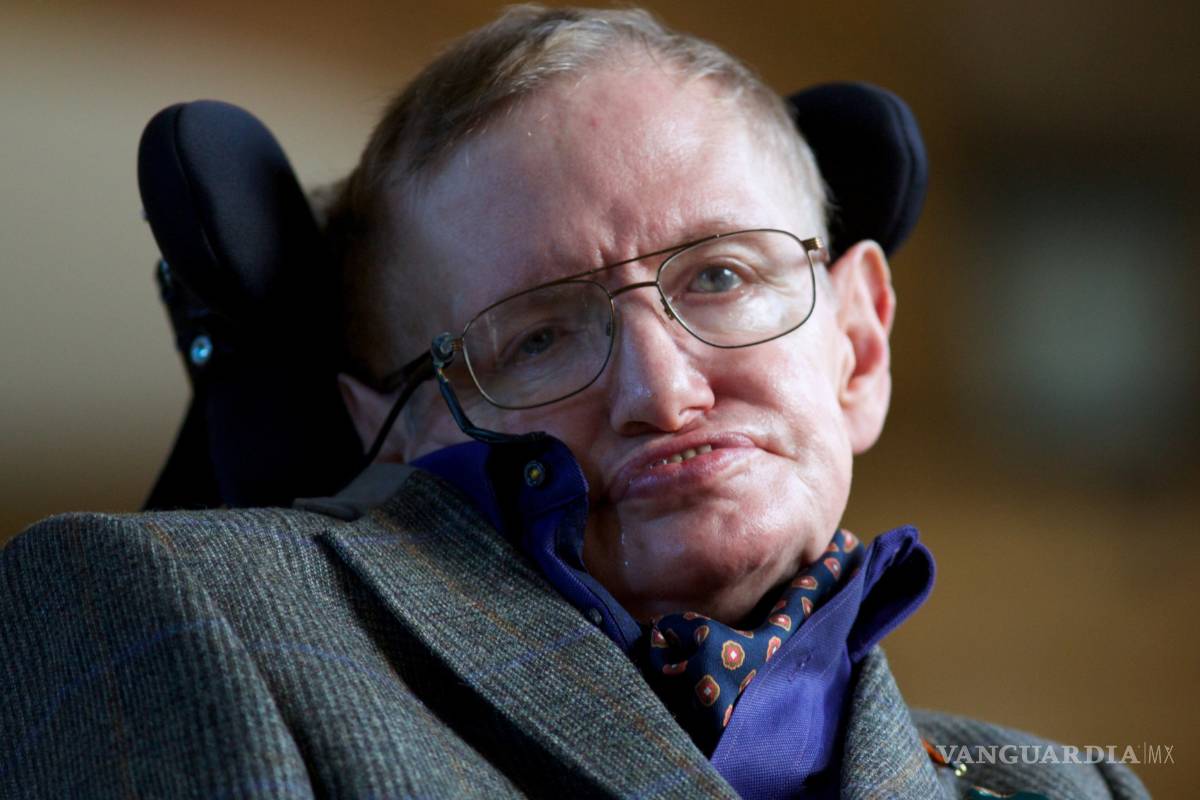 “Los robots tomarán el control y acabarán con la raza humana”, aseguraba Hawking