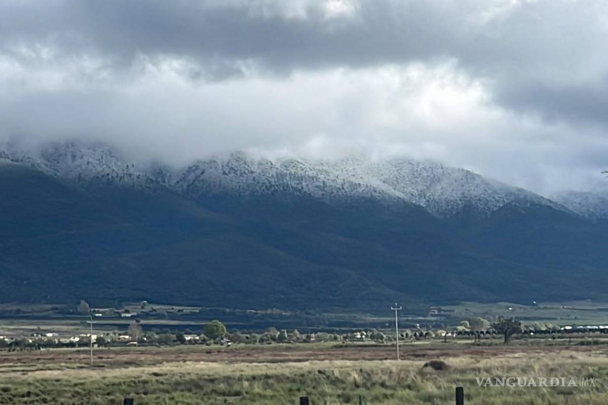$!El Servicio Meteorológico Nacional había pronosticado la posibilidad de nieve en las zonas serranas de Coahuila, y el martes y miércoles ya se habían registrado episodios de aguanieve.