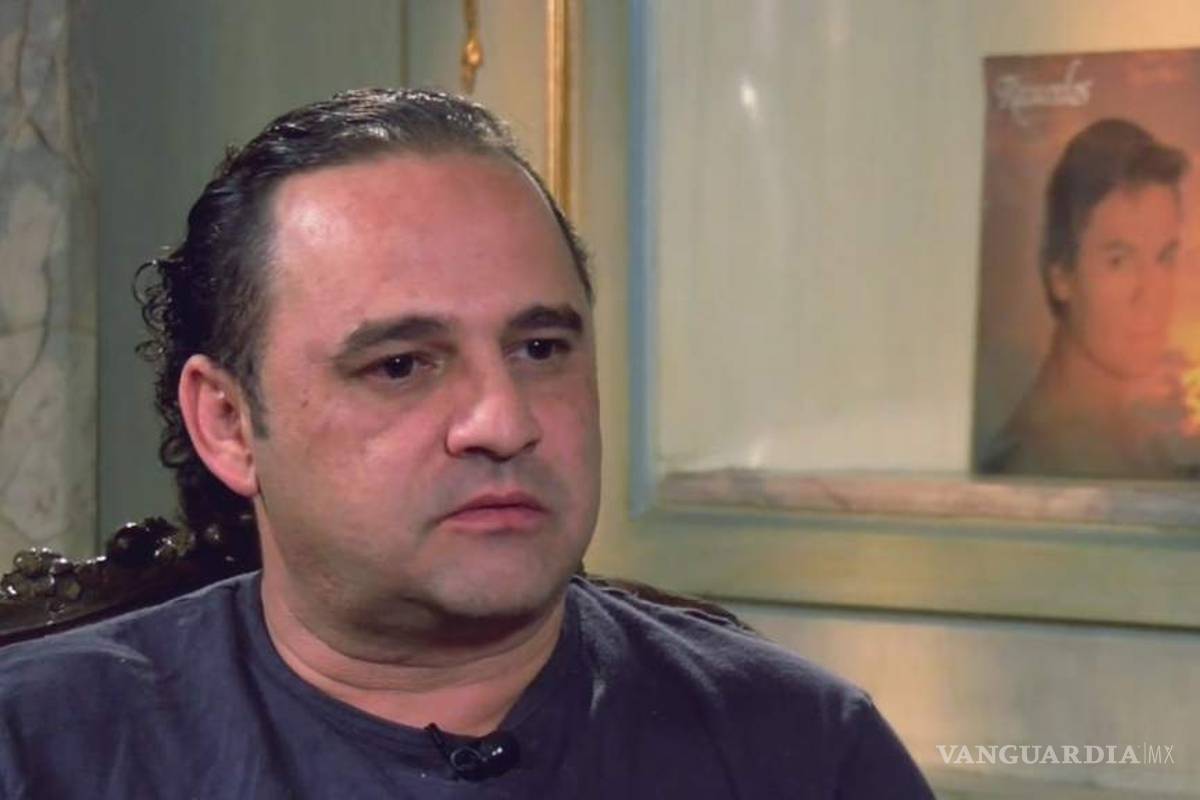 Hijo de Juan Gabriel ingresa a rehabilitación por alcoholismo